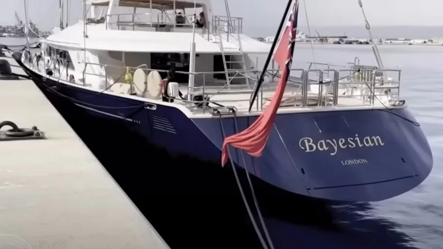 Incidente mortale durante il recupero del Bayesian: muore sub