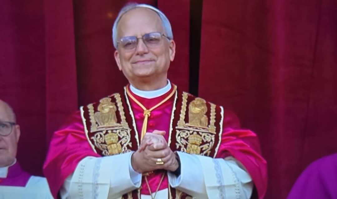 Papa Leone XIV, il silenzio social e l’identità digitale tra like e follower