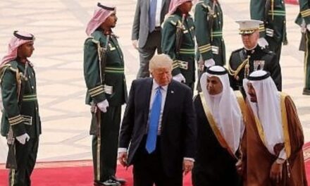 Trump, il “Donald d’Arabia” e la diplomazia del caos calcolato
