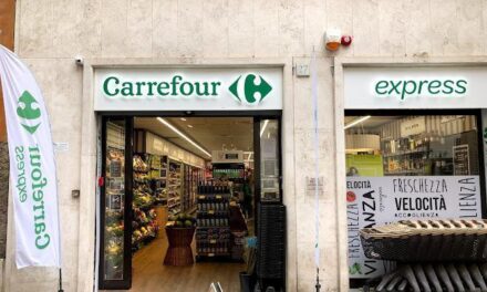 Carrefour verso l’addio all’Italia: trattative in corso con Conad, Esselunga e Lidl
