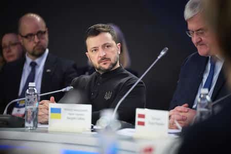 Guerra in Ucraina, Kiev colpisce per la terza volta il ponte di Crimea