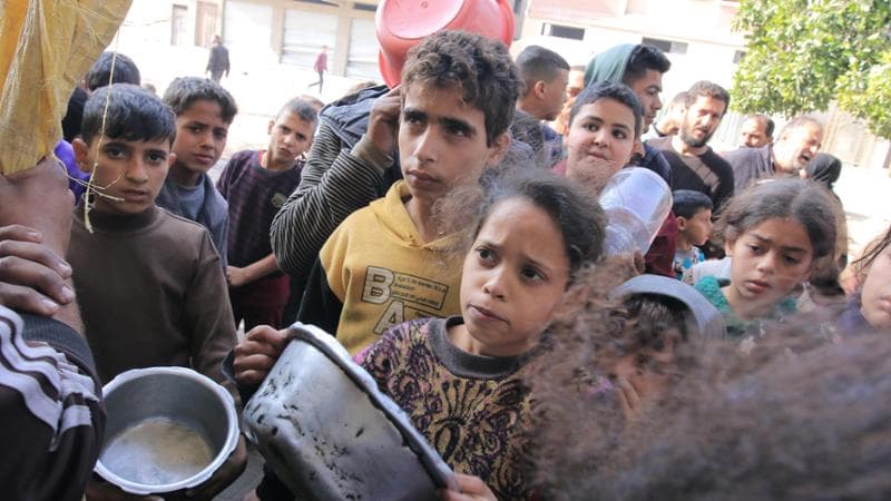  Israele consentirà lanci di cibo su Gaza: “Ma non c’è carestia”