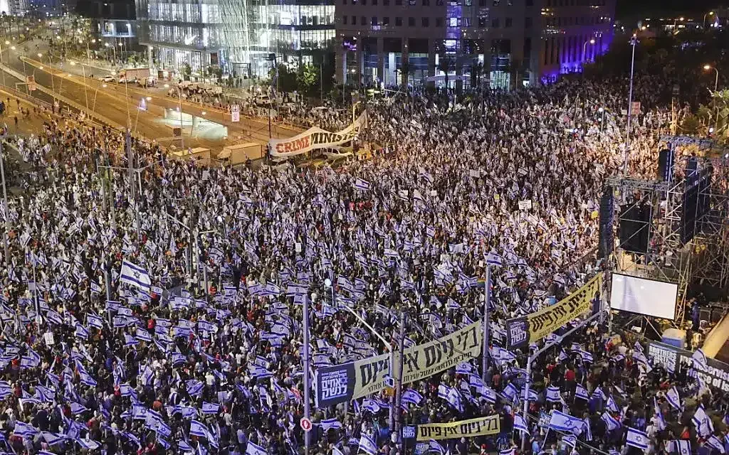 Israele si spacca sul piano di Netanyahu per Gaza, manifestazioni nelle principali città