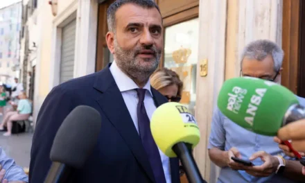 Puglia, Decaro: «Se c’è Vendola non mi candido»