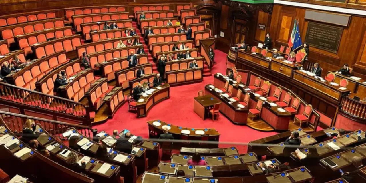 L’Italia vara la prima legge nazionale sull’Intelligenza Artificiale