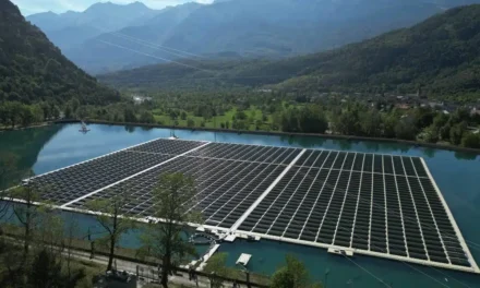 Enel inaugura il primo impianto al mondo che integra energia solare e idroelettrica