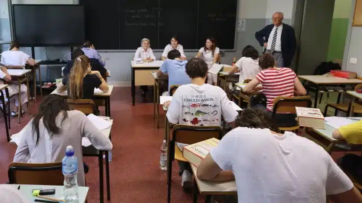Maturità, arriva la riforma: nuovo colloquio orale e regole più severe per chi resta in silenzio