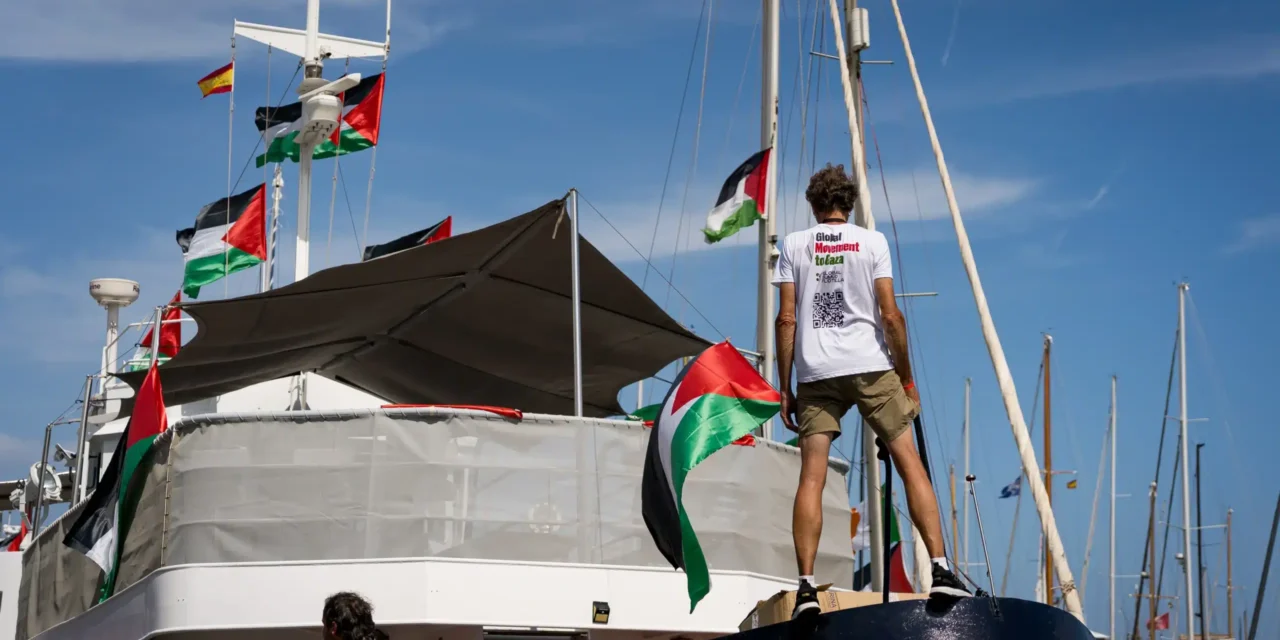 La Flotilla si avvicina al blocco navale: tensione in mare aperto con la Marina israeliana