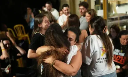 Intesa su Gaza verso la firma. Meloni: «Grazie Trump»