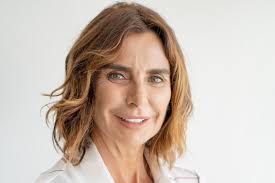 Libri: Indomita, la forza civile e narrativa di Civita Di Russo