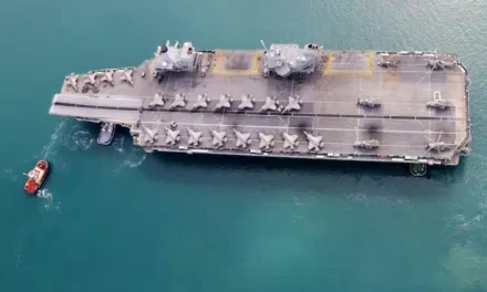 HMS Prince of Wales operativa per la Nato: F-35, esercitazioni nel Mediterraneo e cooperazione Italia–Regno Unito