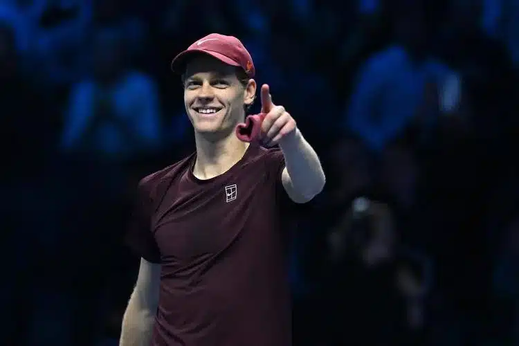 Sinner domina Shelton alle ATP Finals: ora la semifinale con De Minaur e l’ombra di Alcaraz
