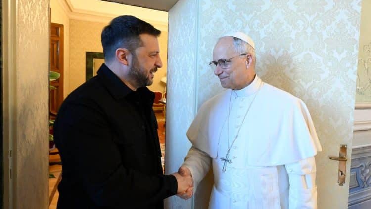 Colloquio a Castel Gandolfo tra Papa Leone XIV e Zelensky