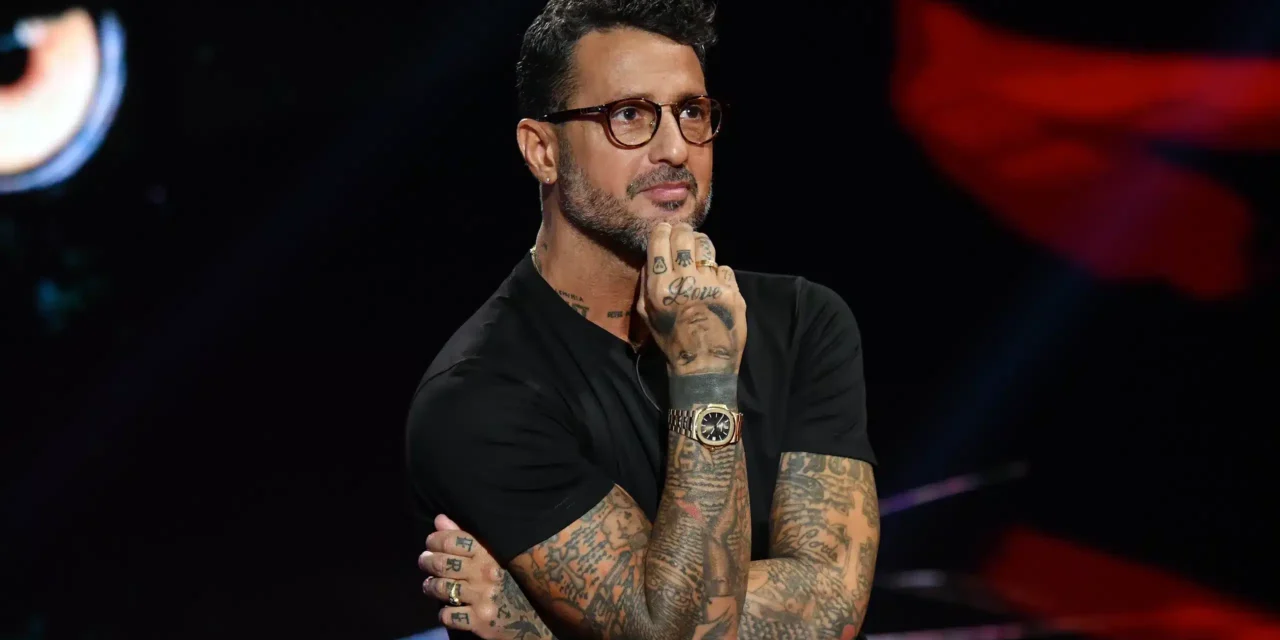 Mediaset passa alle vie legali contro Fabrizio Corona: richiesta di risarcimento da 160 milioni