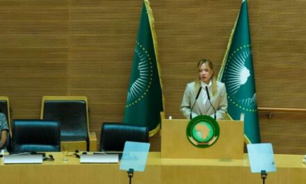 Meloni ospite d’onore all’assemblea dell’Unione Africana: “Cooperazione tra pari per costruire il futuro comune”