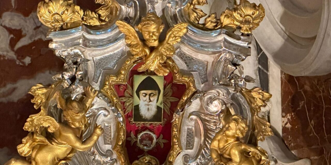 Roma si prepara alla Pasqua con San Charbel: a San Salvatore in Lauro le reliquie e l’olio del Santo