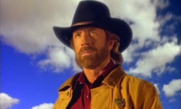 Addio a Chuck Norris, icona del cinema d’azione