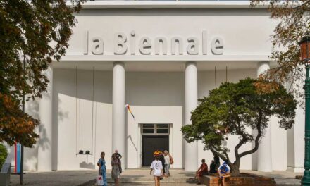 Biennale, l’Ue e Ventidue Paesi europei contro la Russia: riconsiderarne la partecipazione