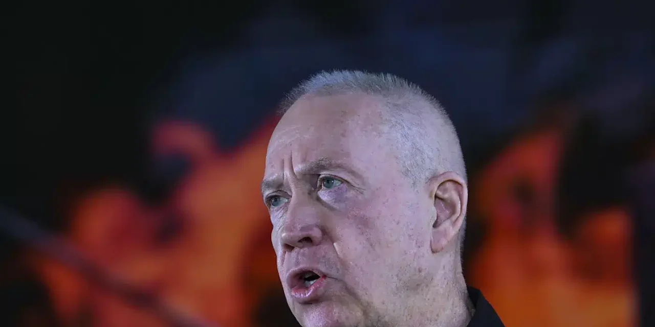 Beirut, raid israeliano uccide il capo dell’intelligence di Hezbollah