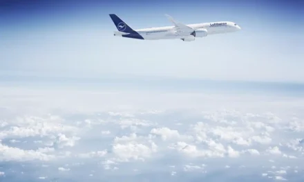 Guerra in Medio Oriente, voli alle stelle: fino a 17mila euro per un biglietto