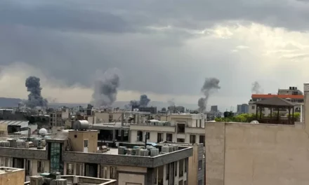 Colpita da due droni iraniani l’ambasciata americana a Riad