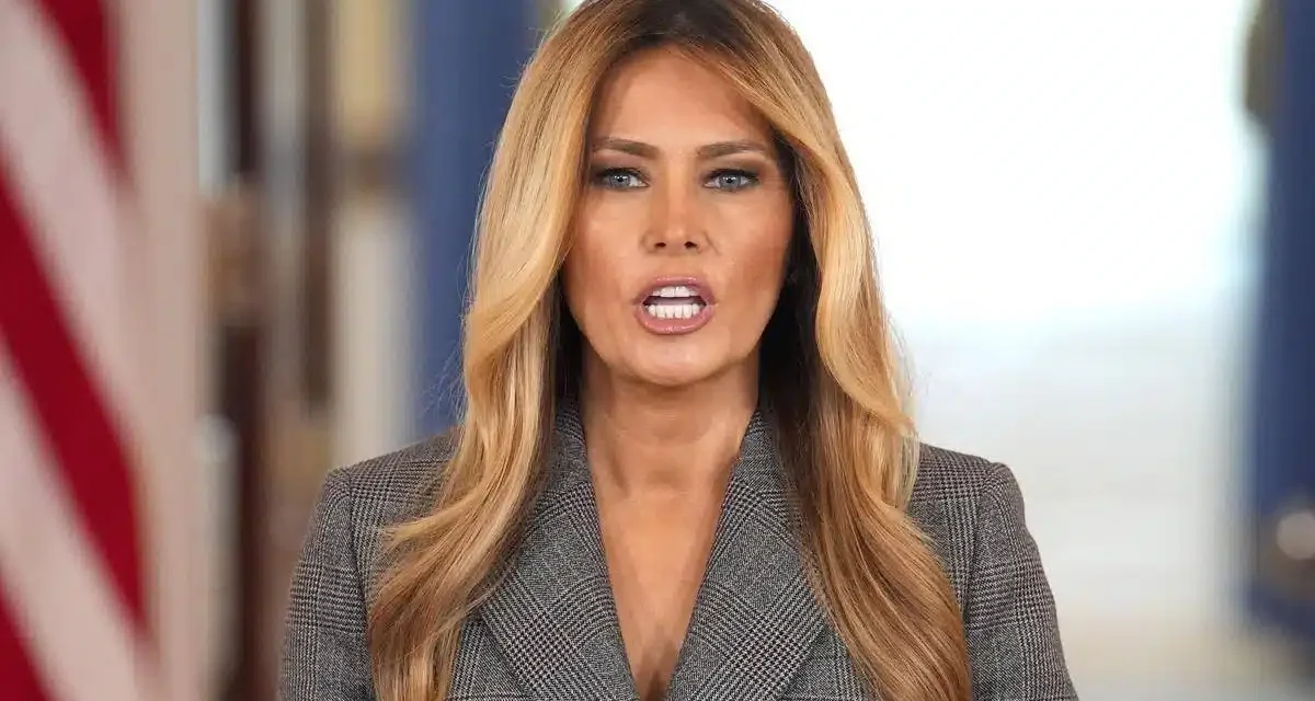 Melania Trump interviene sul caso Epstein: “Accuse false contro la mia famiglia”