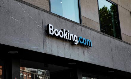 L’Antitrust indaga su Booking: sotto esame i programmi “Partner Preferiti”